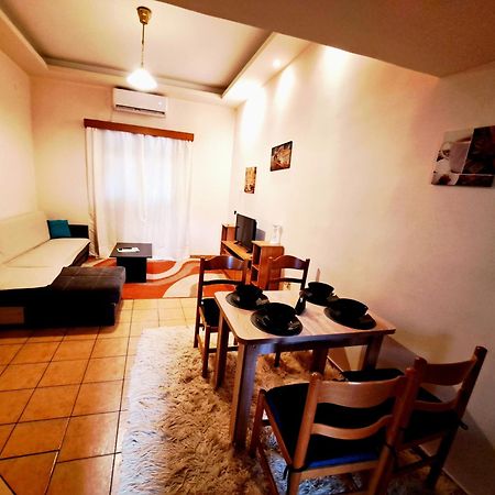 House With Yard Subway 5Min Walk Apartment Athens Exterior photo